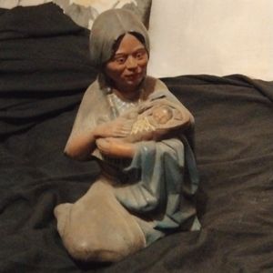 Ceramic native woman with child